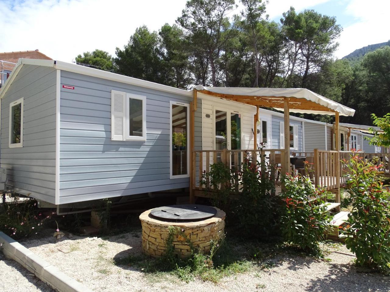 Camping Aux Portes De Cassis Roquefort-la-Bedoule Exterior photo